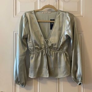 ABERCROMBIE SATIN BLOUSE